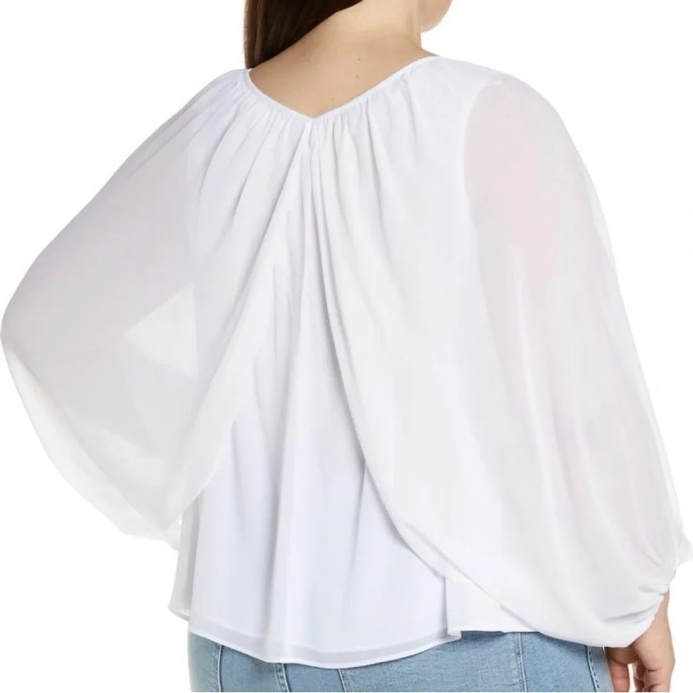 Vince Camuto Breezy Summery White Chiffon Top  - 1X - Picture 2 of 3